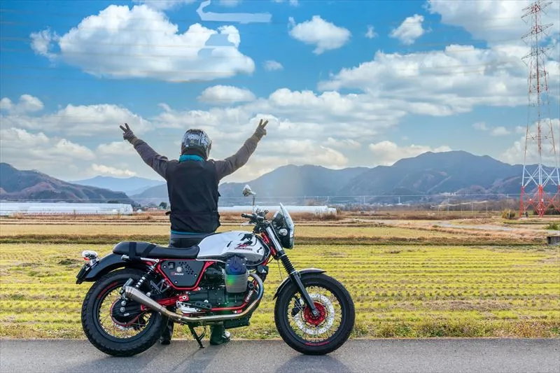 ツーリングに適したバイクの特徴とは