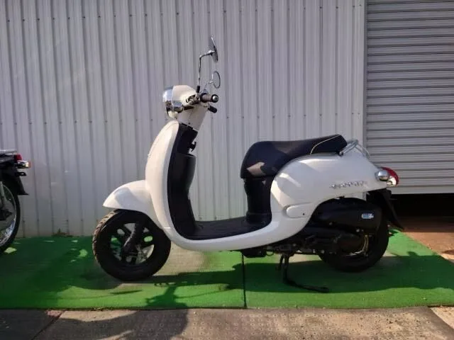 その他小排気量～高排気量車種様々な在庫を多数取り揃えております。